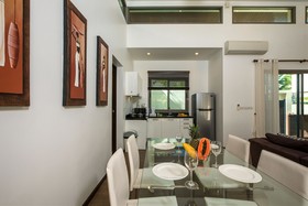 Shanti Estate by Tropiclook