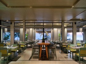 Pullman Phuket Arcadia Naithon Beach