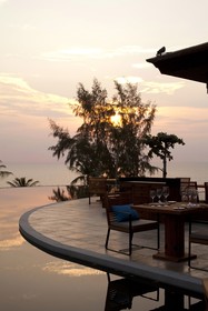 Pullman Phuket Arcadia Naithon Beach