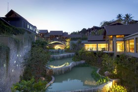 Pullman Phuket Arcadia Naithon Beach