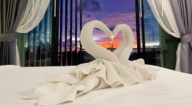 Louis' Runway View Hotel