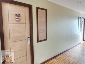 Louis' Runway View Hotel