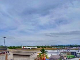 Louis' Runway View Hotel