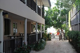 Naiyang Seaview Place