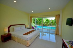 OYO 75361 Phuket Airport Sonwa Resort