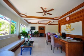 OYO 75361 Phuket Airport Sonwa Resort