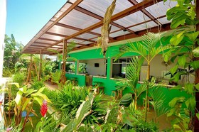 OYO 75361 Phuket Airport Sonwa Resort