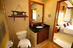 Phuket Nature Home Resort