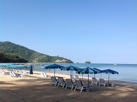 Ruan Mai Nai Yang Beach Resort