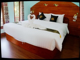 Ruen Tai Boutique