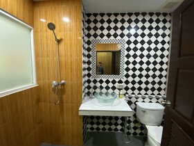 77 Patong Hotel & Spa