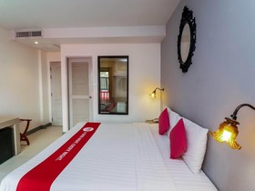 Acca Patong by NIDA Rooms