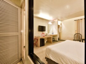 Acca Patong by NIDA Rooms