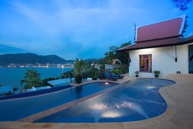 Adent View Villa