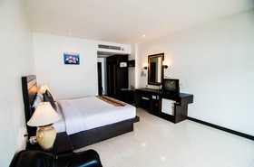 Amata Patong