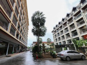 Amata Patong by NIDA Rooms