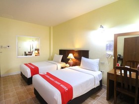 Amata Patong by NIDA Rooms