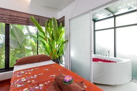 Andaman Embrace Patong