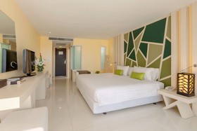 Andaman Embrace Patong