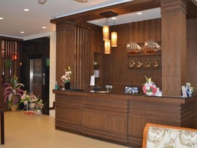 Arita House