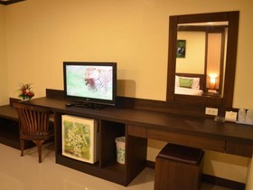 Arita House