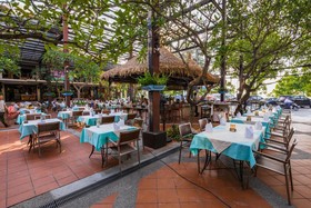 Baan Laimai Resort