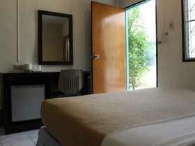 Baantonsai Garden Resort