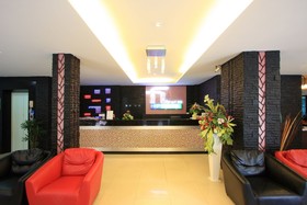 Baramee Hip