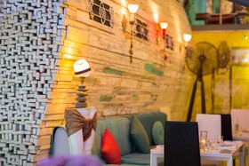 Barefoot Hotel Kalim Beach Front