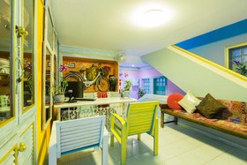 Barefoot Hotel Kalim Beach Front