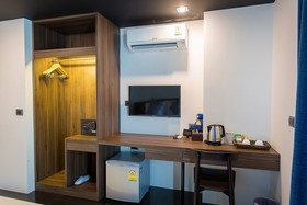 BearPacker Patong Hostel