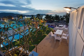 BearPacker Patong Hostel