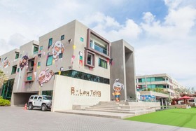 B-Lay Tong Phuket