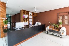 Moxi Boutique Hotel