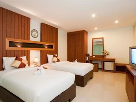 Deva Suites Patong