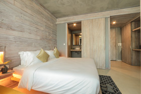Dinso Resort & Villas Phuket Vignette Collection, an IHG Hotel