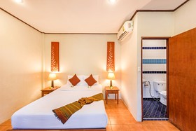 Eden Bungalow Resort