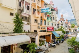 Eing Lay Beach Guesthouse