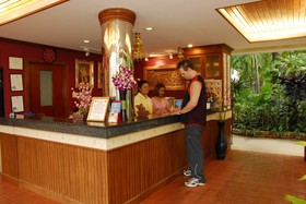 Expat Hotel