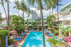 Expat Hotel
