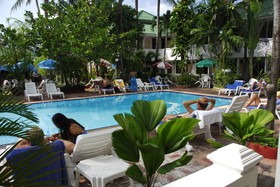 Expat Hotel