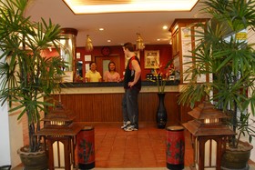 Expat Hotel