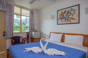 Expat Hotel