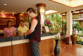 Expat Hotel