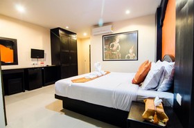 FunDee Boutique Hotel