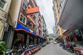 FunDee Boutique Hotel