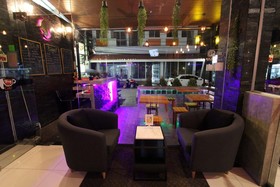 OYO 75321 Gemma Patong