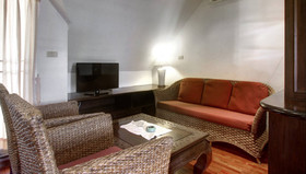 Golden Palms Residence