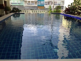 Green Harbor Hotel & Service Apartments