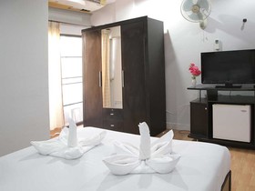 L and K 2023 Residence